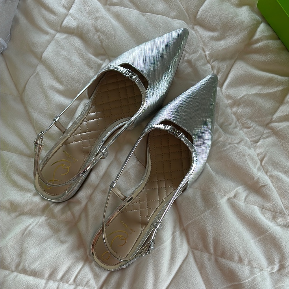 Sam Edelman Silver Metallic Flats - Picture 3 of 5